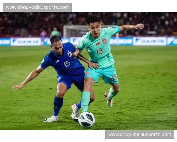 巅峰对决！国足硬碰波斯铁骑：国足vs伊朗直播，见证热血突围的每一秒